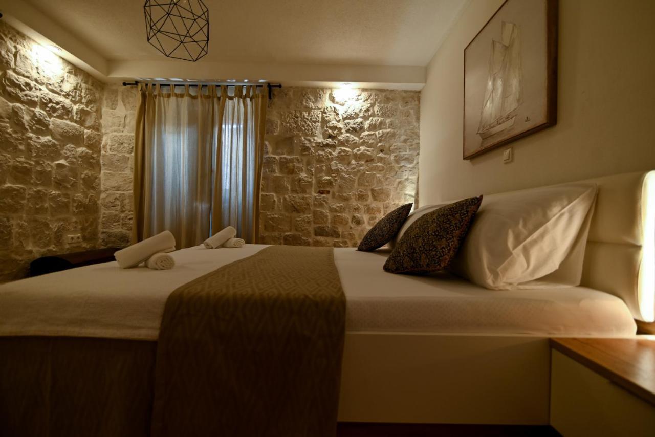 Apartman Ciciliani Trogir Exteriör bild
