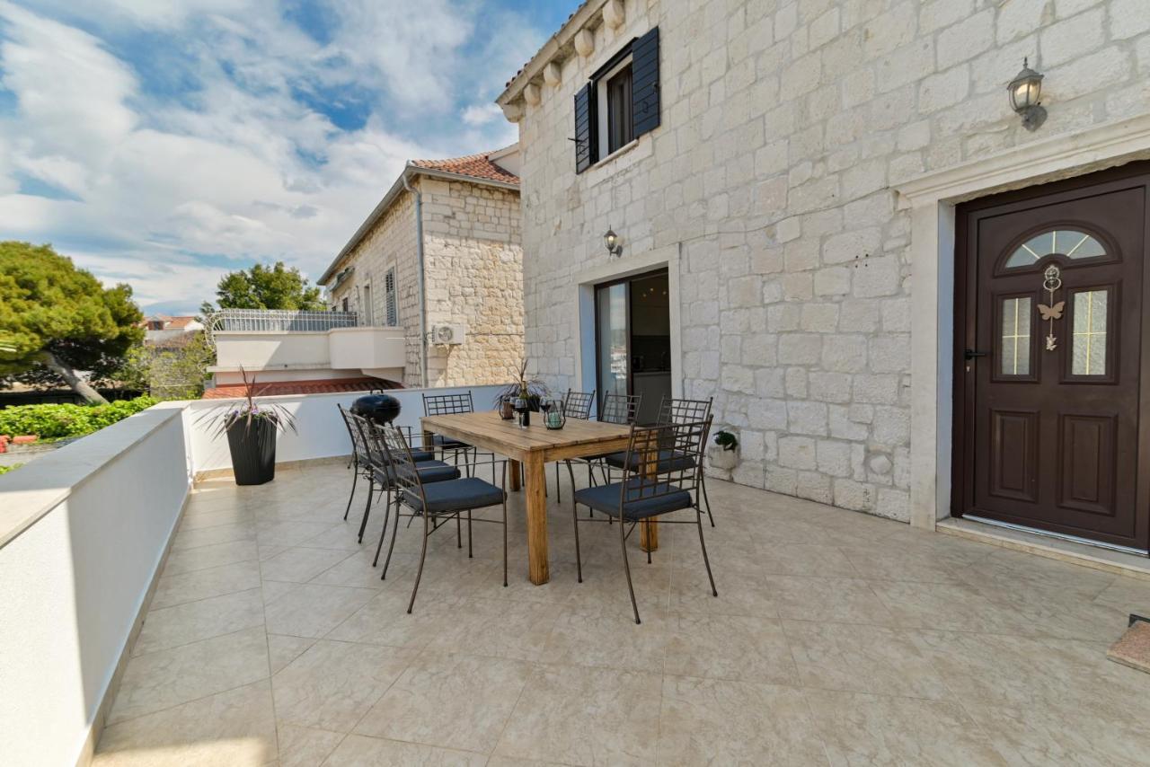 Apartman Ciciliani Trogir Exteriör bild