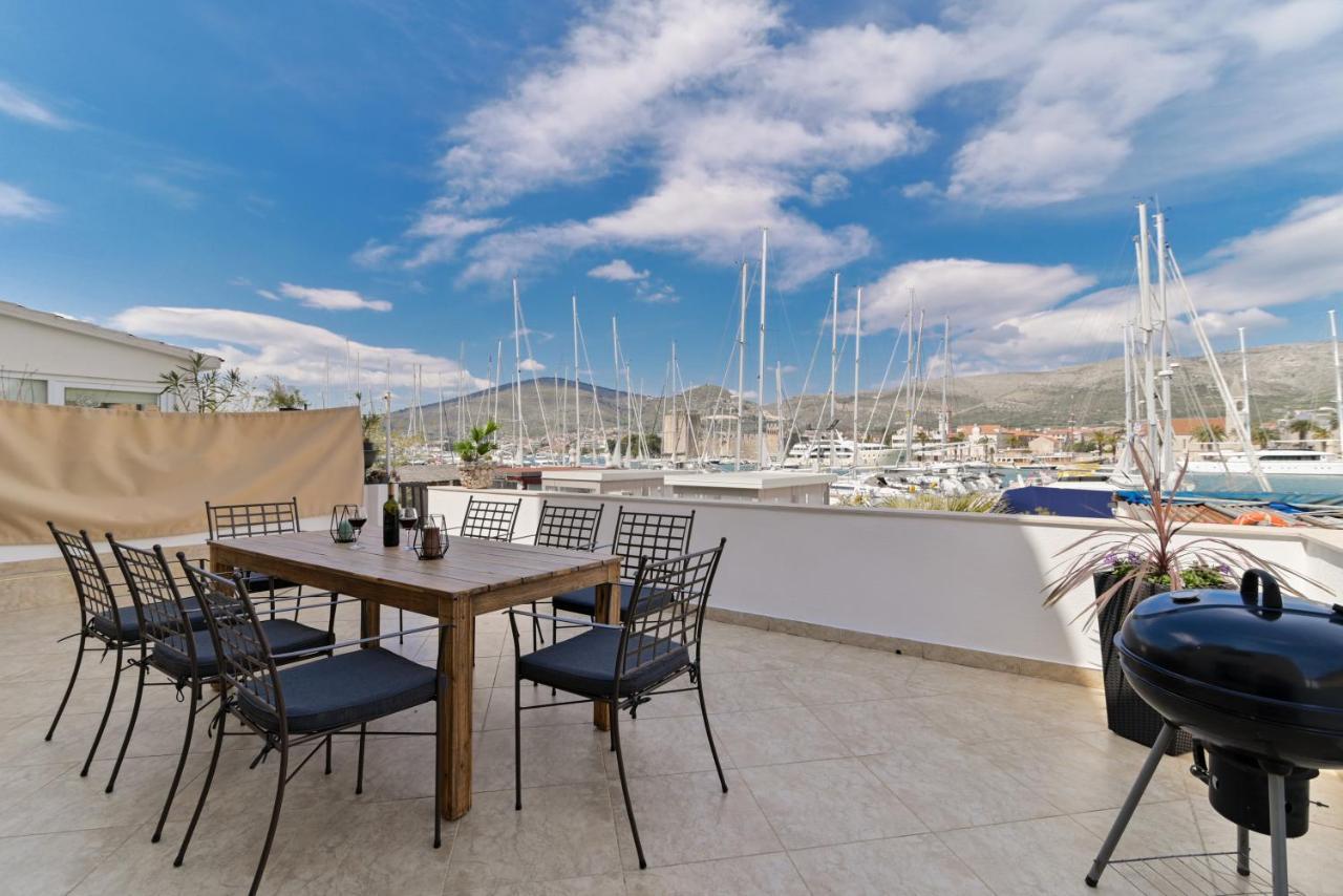 Apartman Ciciliani Trogir Exteriör bild