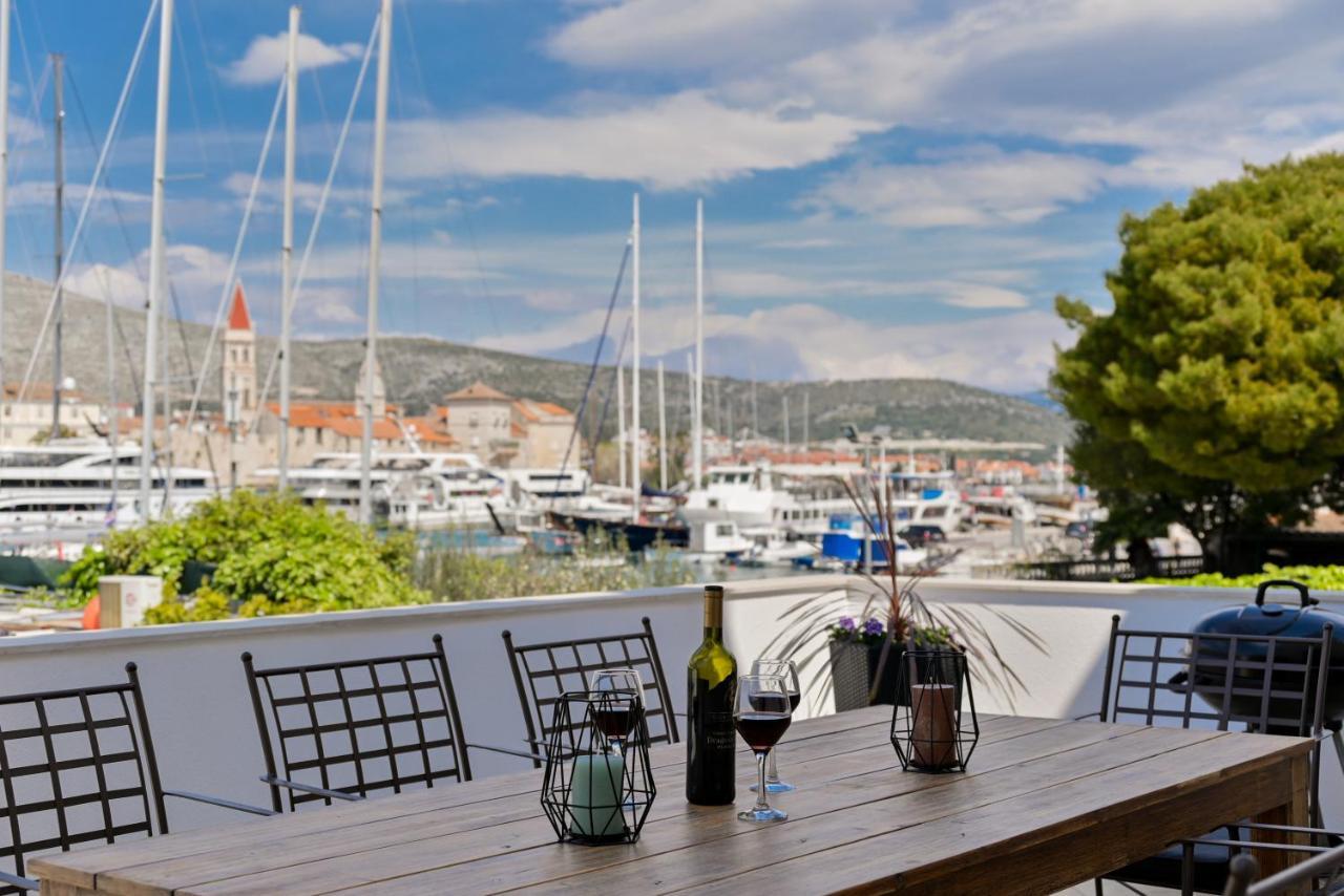 Apartman Ciciliani Trogir Exteriör bild