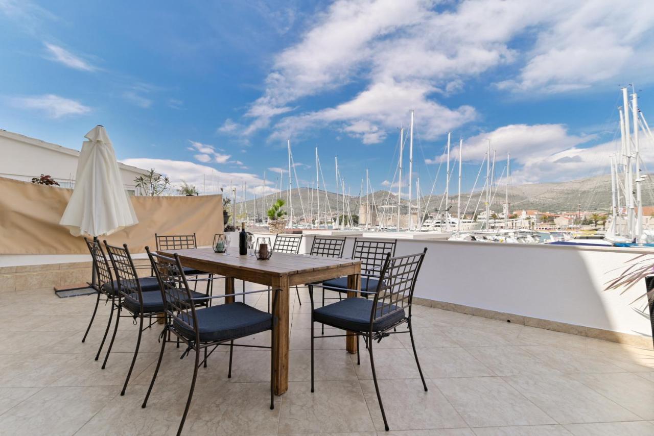Apartman Ciciliani Trogir Exteriör bild