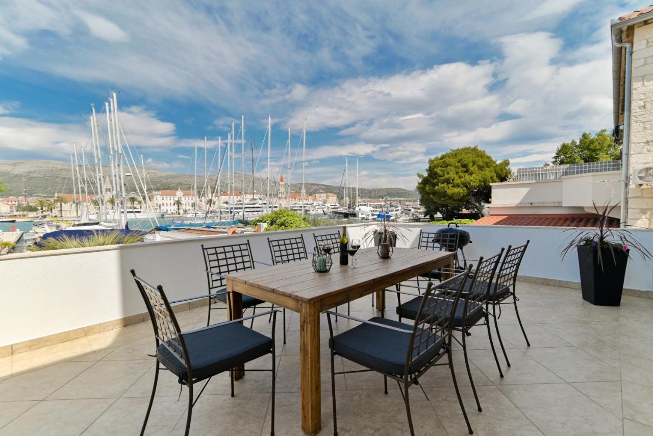 Apartman Ciciliani Trogir Exteriör bild