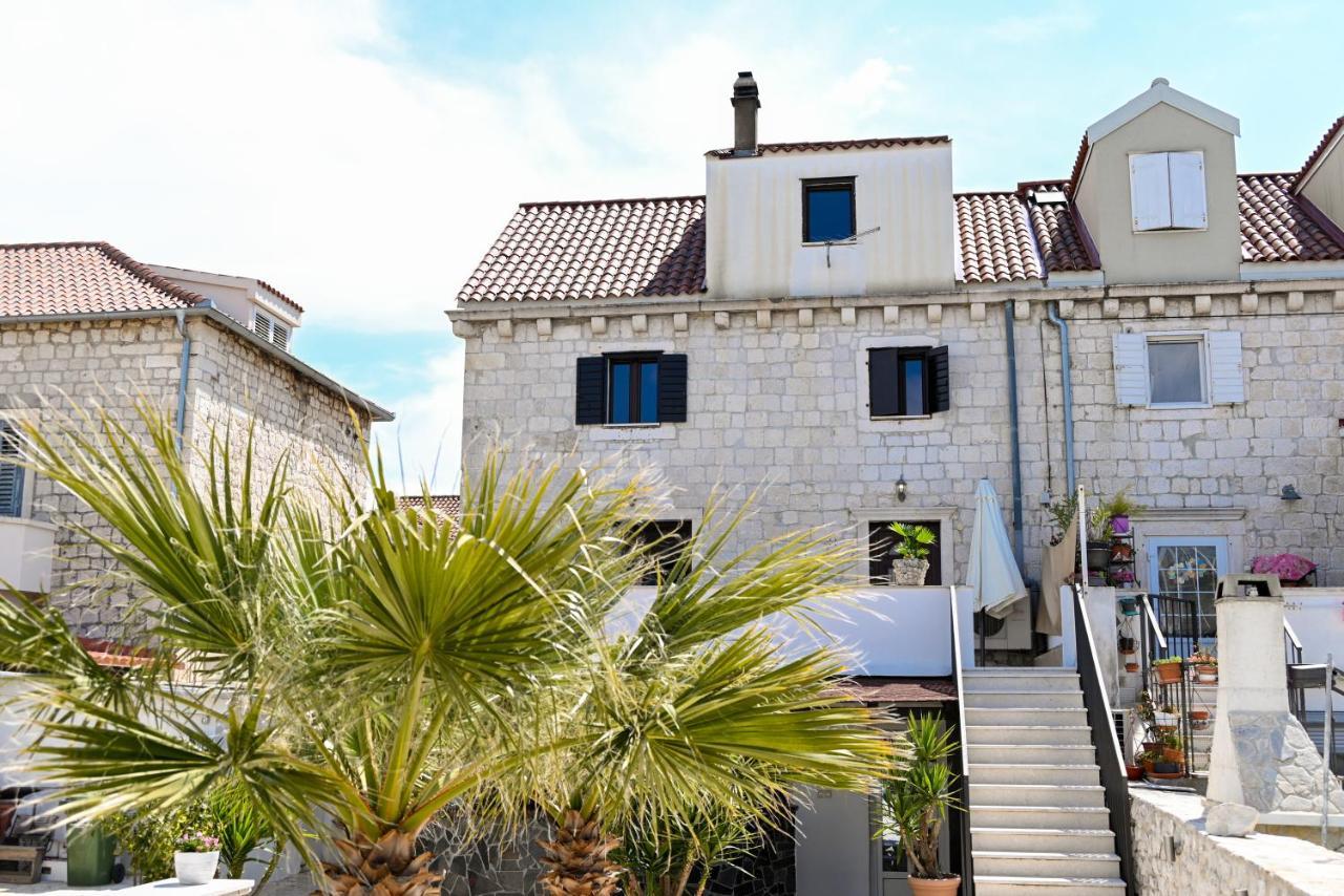 Apartman Ciciliani Trogir Exteriör bild